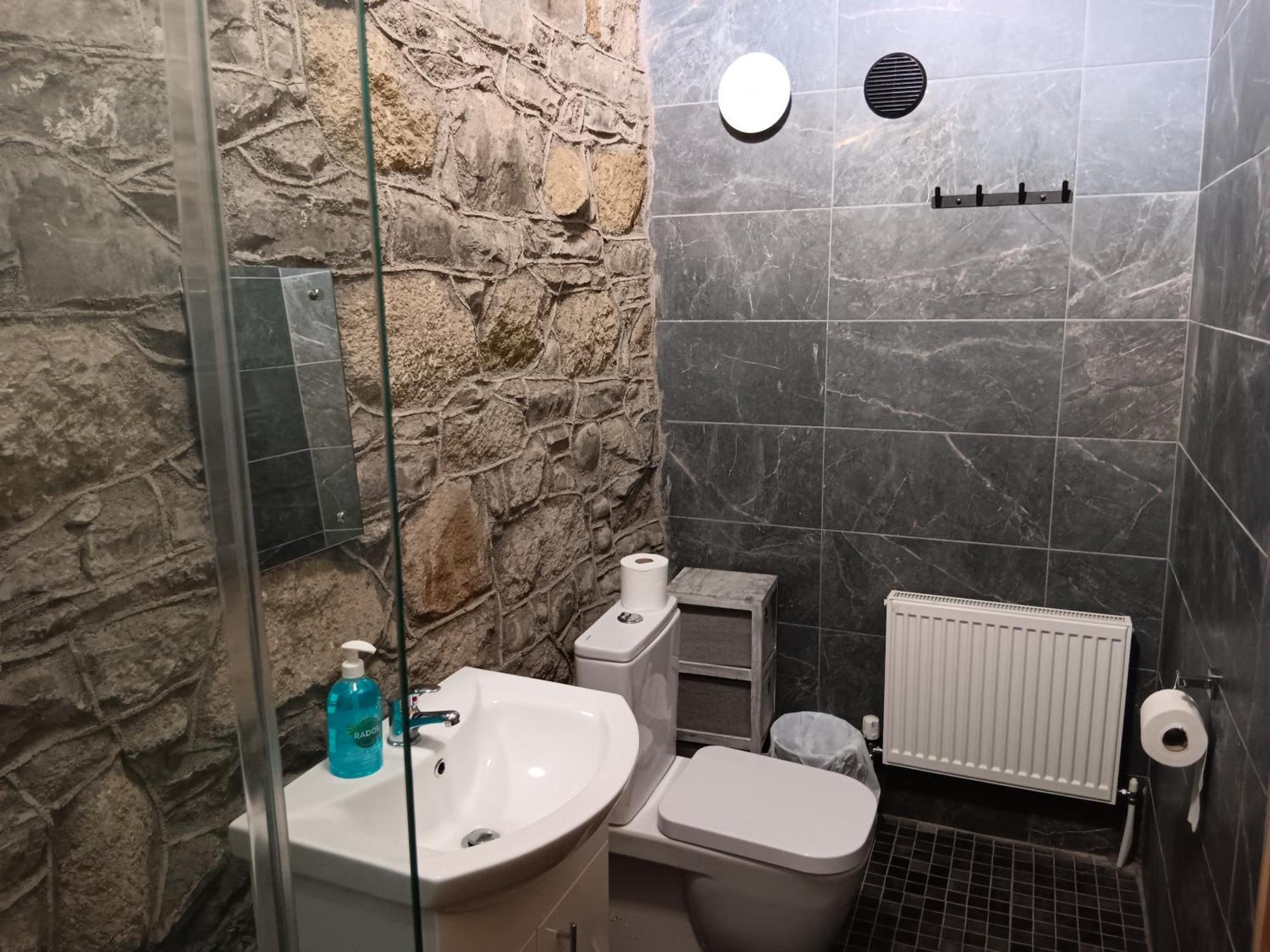 Matty'S Pub - Apartment'S Carlow Exteriér fotografie